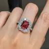 MOISSANITE con Pietre su Tutti i Lati