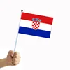 Bandierina a mano