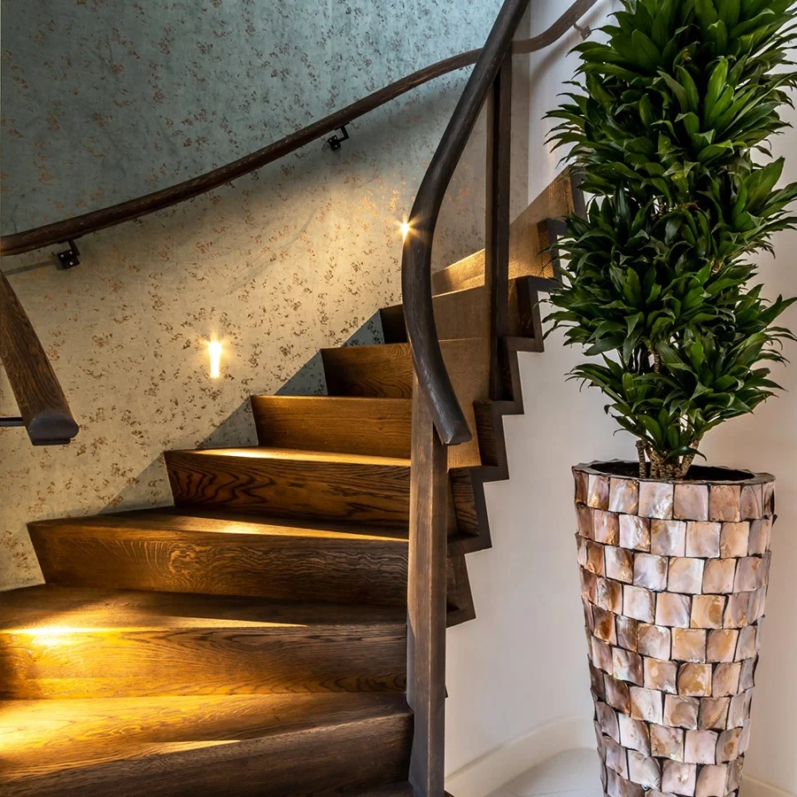China GAOBO Staircase Factory Canada and USA Modern Style Stair Safety Floating Red Oak Stair Glass Balustrade Staircase Design