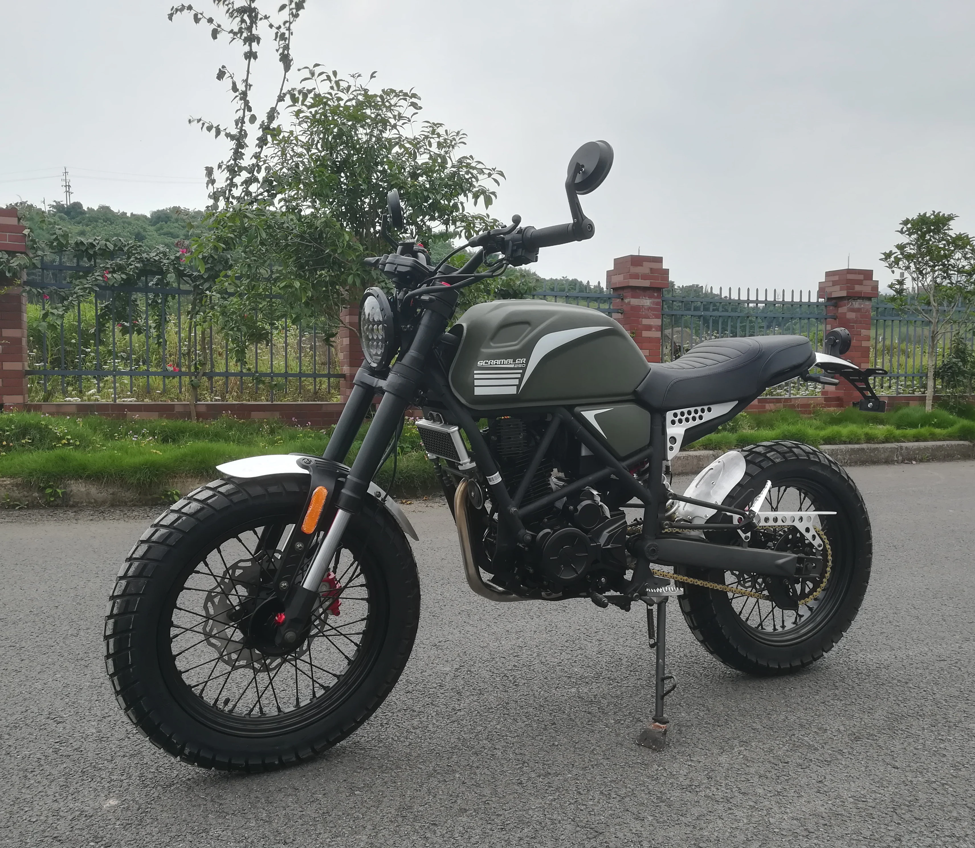 Мотоцикл Street 250 Scrambler Купить
