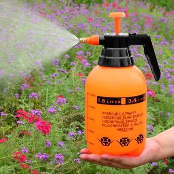 Household Garden 2L Plastic Pressure Mist Sprayer Bottle With Handle Plastic Trigger Sprayer