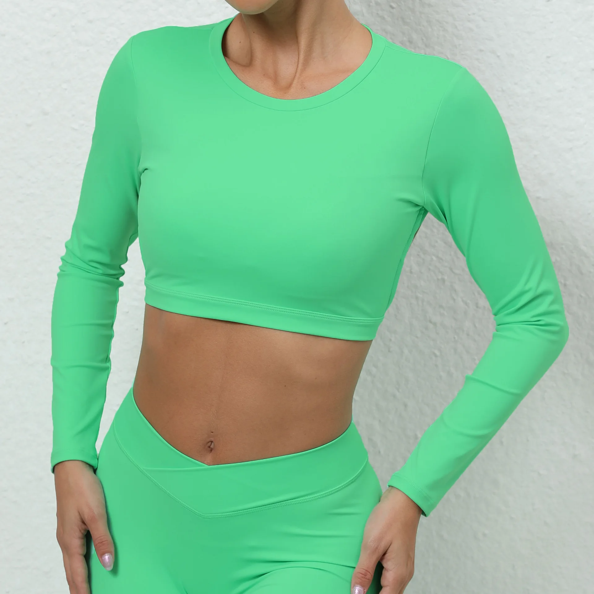 Yoga Clothing Manufacturer Fitness Sports Workout Crop Top Custom Logo Sportswear Women Long Sleeve Crop Top Active Activewear details