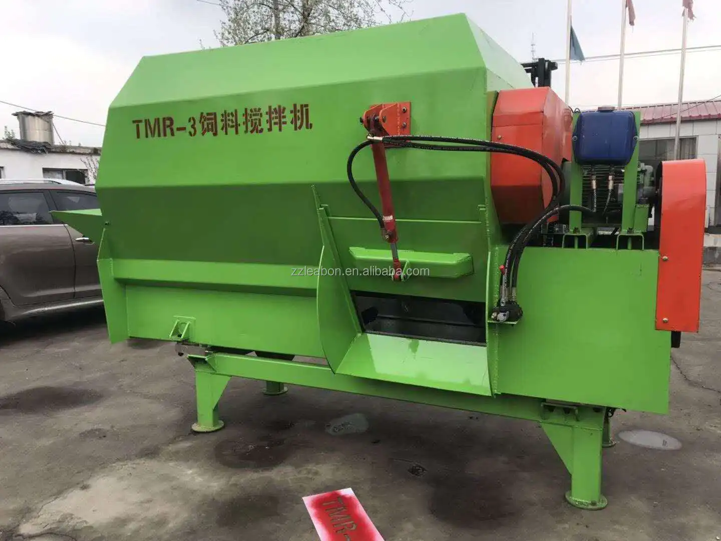 10 M3 Cattle Feeder Vertical Mixer Wagons Fodder Horizontal TMR Mixer Machine Price for Sale