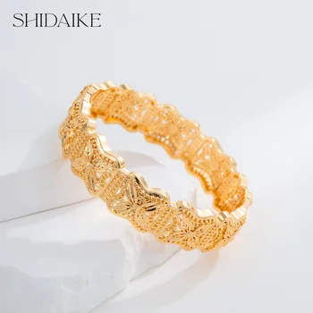 Elegant Open Design 18K Gold Plated Zircon Brass Fashion Charm Bracelet Custom Option Available for Ladies Wholesale