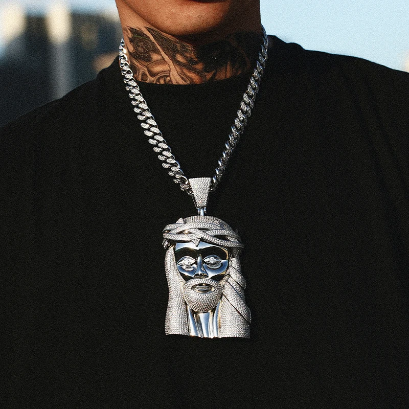 ICEDIAMOND Iced Out Fashion Hunk Gorilla Pendentif Avec Chaîne En Corde, Plaqué Or 14 Carats Entièrement Brillant CZ Diamants Collier Urbain Street Wear Bijoux Hip Hop Pour Hommes Et Femmes, Laiton