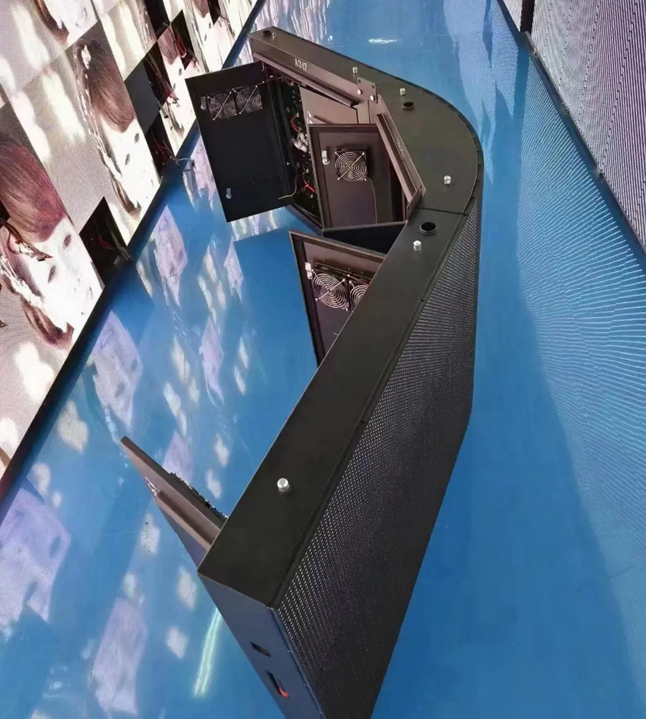 nake eye 3d curved led display