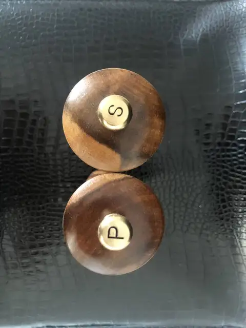 manual acacia wood adjustable coarseness salt and pepper grinder