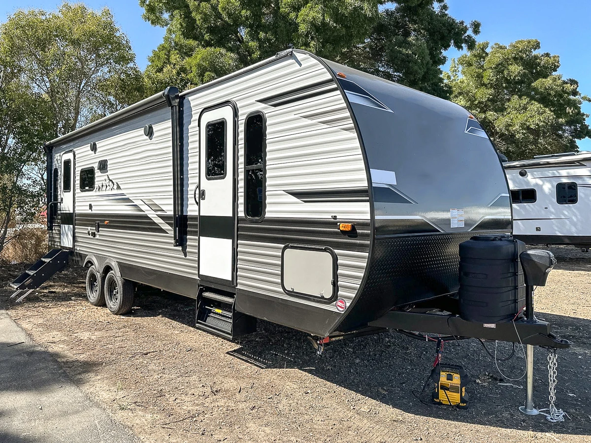 2024 New Profile Steel Structure Ecocampor Factory Hot Selling Off Road