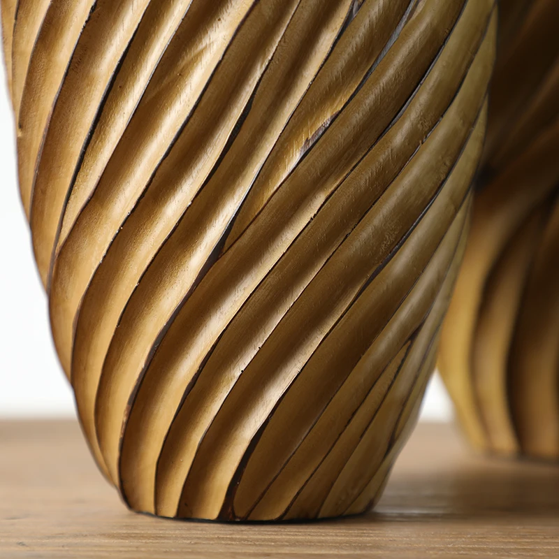
Newly Design Elegant Polyresin Plant Pot Resin Vase For Home Decor 