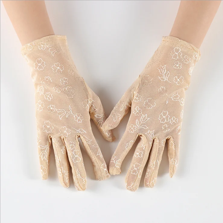 ladies white lace gloves