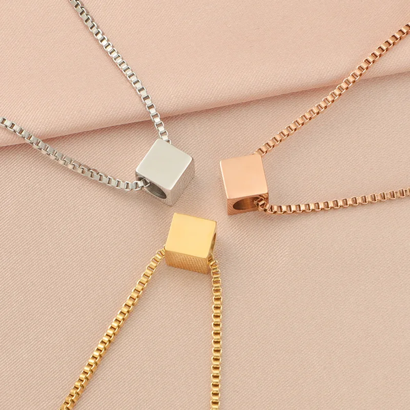 Small Square Box Chain Choker Necklace