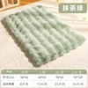 Size M (50*40) is suitable for pets weighing up to 8 catties.