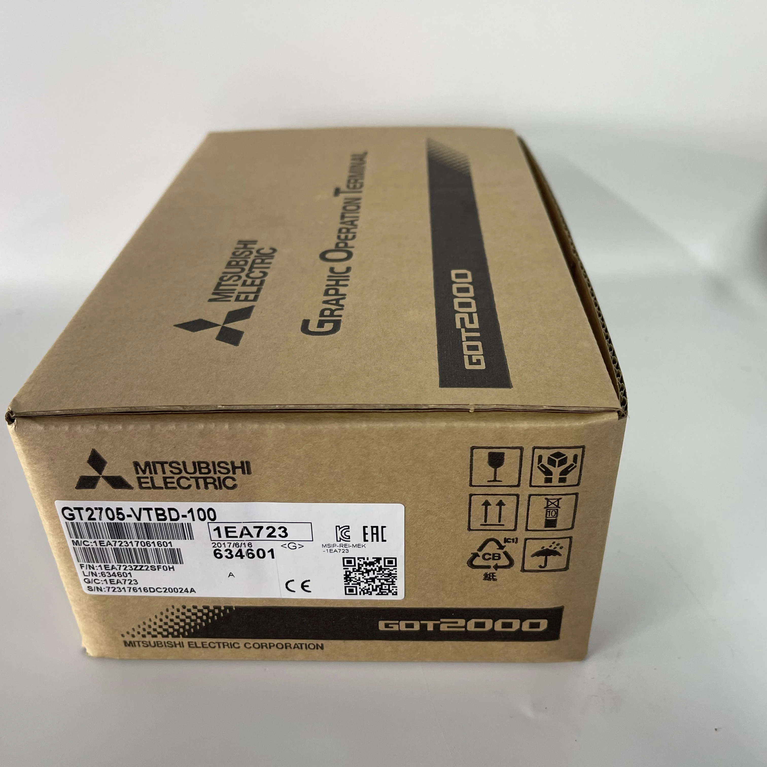 MITSUBISHI Graphic Operation Terminal GT2705-VTBD-100 MITSUBISHI Graphic Operation Terminal GT2705-VTBD-100