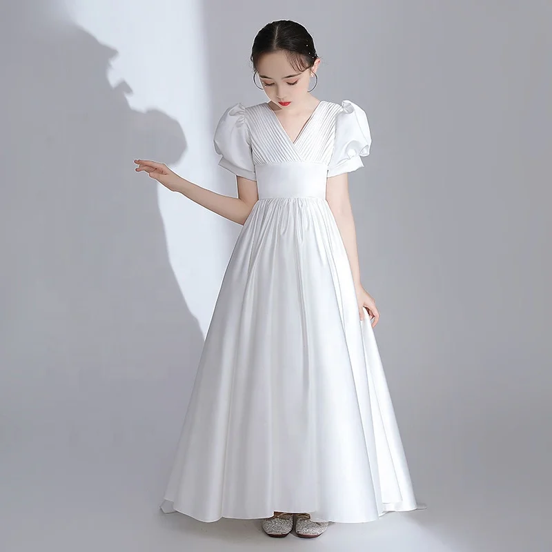 Alibaba.com: WY-Ne-00388 Simple White Wedding Dress, Formal style for  girls, Anti-wrinkle and breathable: In-stock items with quick delivery for  bulk buyers.