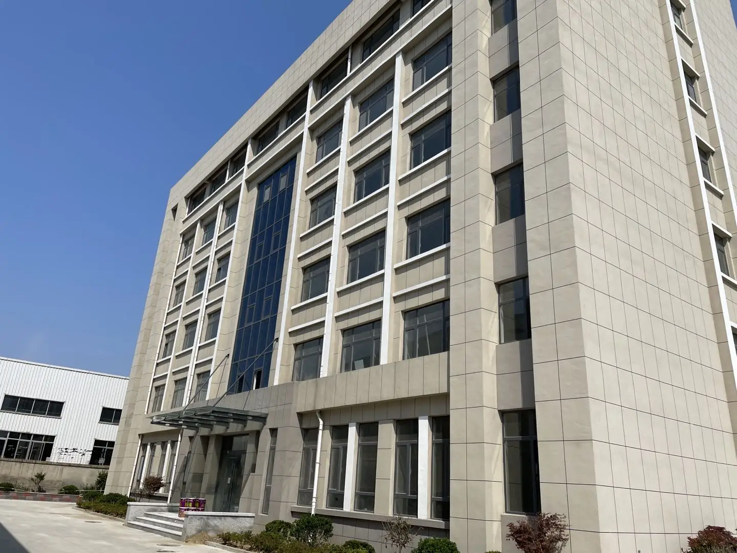 Weihai Gallop Outdoor Products Co., Ltd.