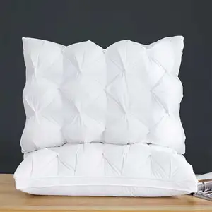 Wholesale Custom Shaped 5 Star Machine Washable Down Feather Pillow Luxury Twisted Flower Bed Pillow Cuscino