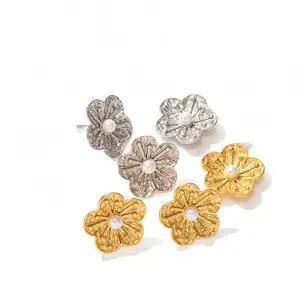 Vintage Style Gold Plated 316L Stainless Steel Flower Pearl Stud Earrings Hammering Pattern Trendy Women Jewelry