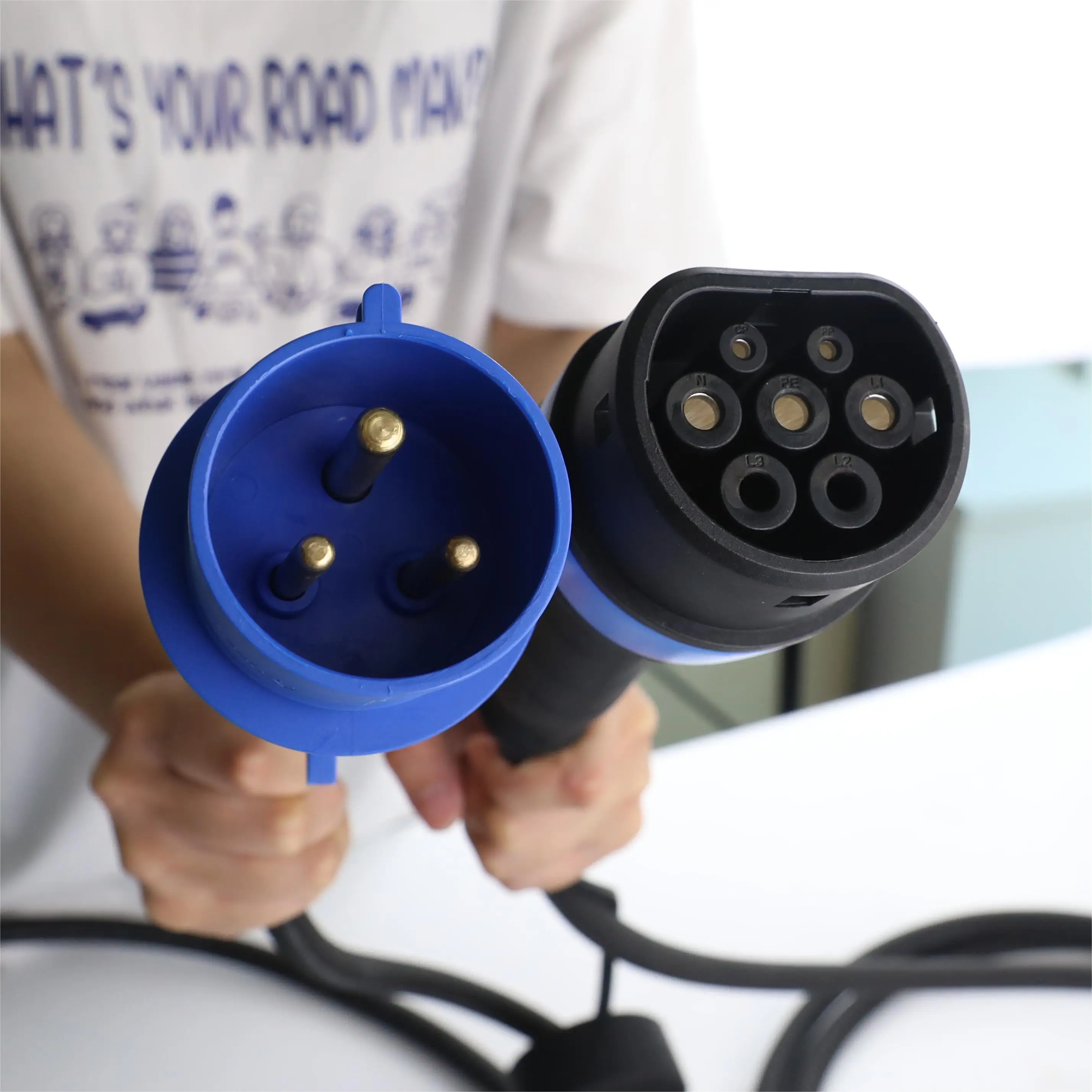 Wisepick 250v 7kw Portable Ev Charger Type 2 32a Ac Electric Vehicle Charging Station Type A