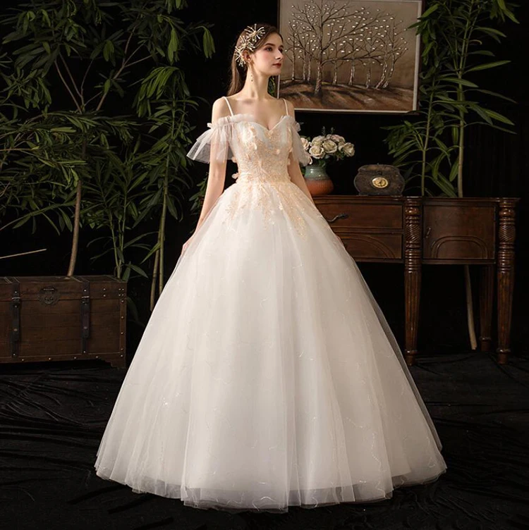 wedding dress (2).jpg