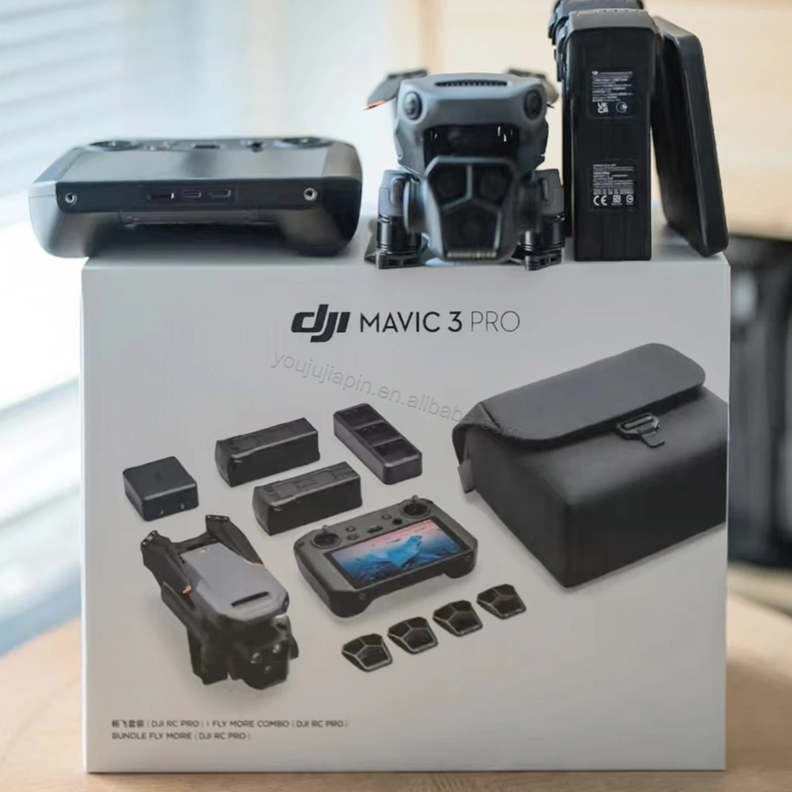 New DJI Mavic 3 Pro Drone Fly More Combo - 4/3 CMOS Hasselblad
