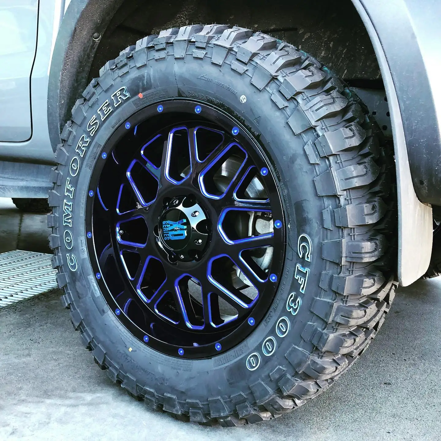 4WD マッドタイヤ 245/75R16 L/T コンフォーサー CF3000 M/T 4X4 245