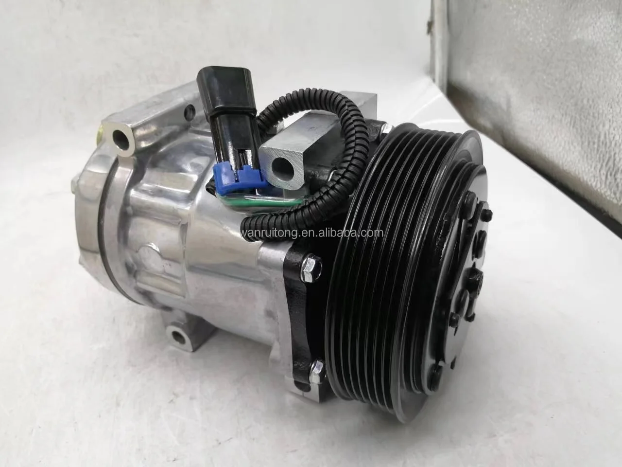 VIT  A/C Compressor Cooling Pump  88320-36540  447220-1415 details