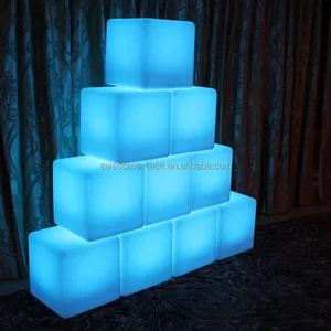 Customized Logo Modern Design Multi-Color LED Night Lamp Wireless Luminous Square Table Light for Night Club Bar