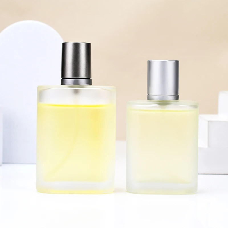 Luxury Recyclable 30ml 50ml 100ml Frosted Glass Perfume Bottle With Pump Spray Cap