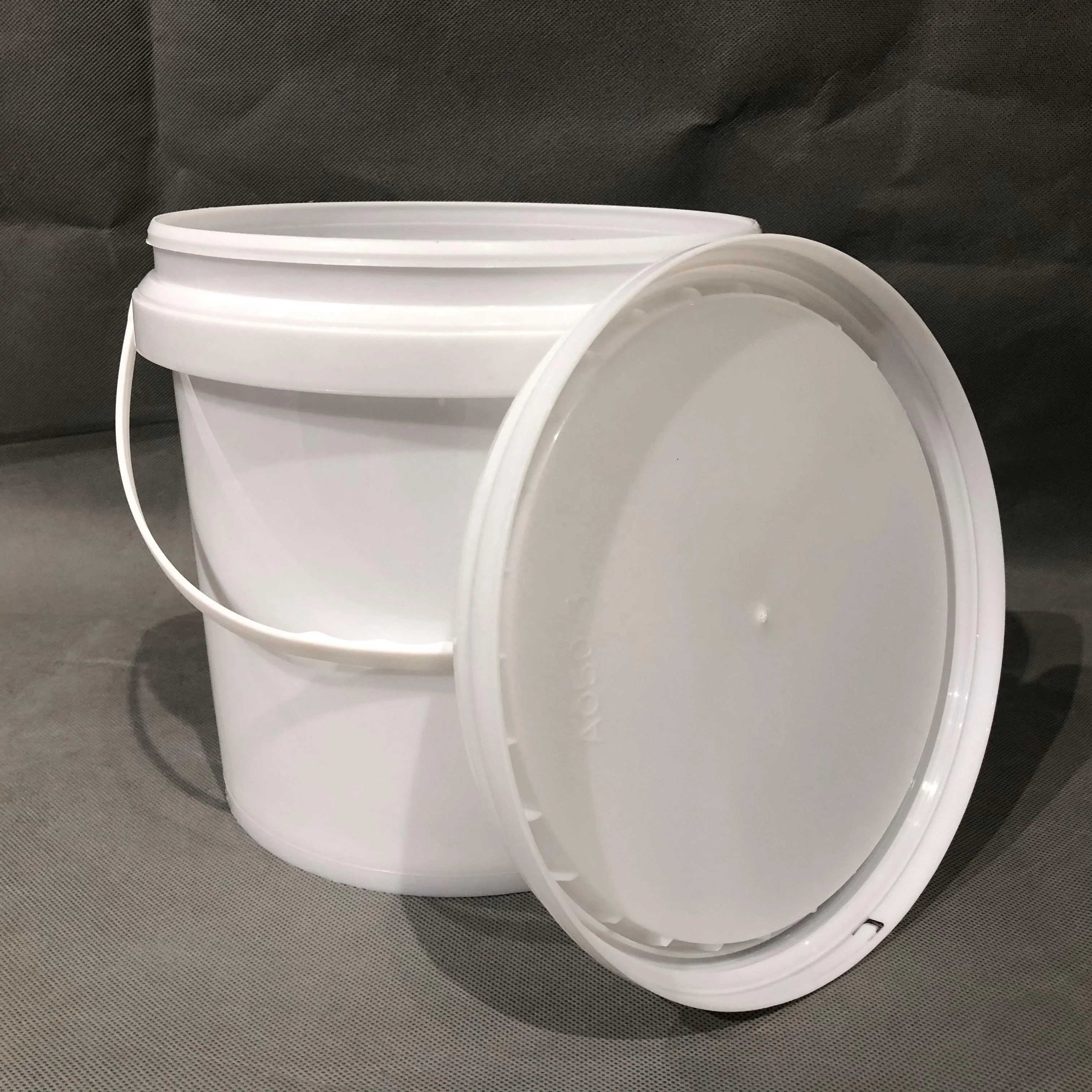 Durable Removable Empty 20L/25L/30L Plastic Barrel Bucket for Water/chemical/food Grade Ingredient Storage