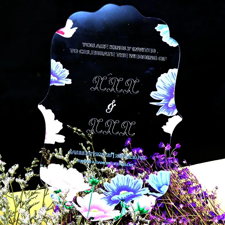 Эксклюзивная прозрачная акриловая пригласительная открытка на заказ с изображением гитары Бенгальской