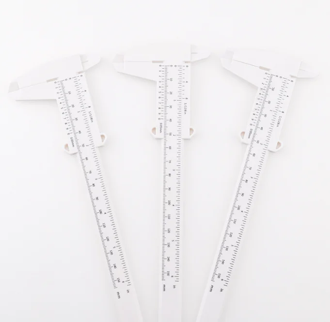 Горячая Распродажа хорошая цена Пластиковый штангенциркуль с нониусом линейка для татуажа