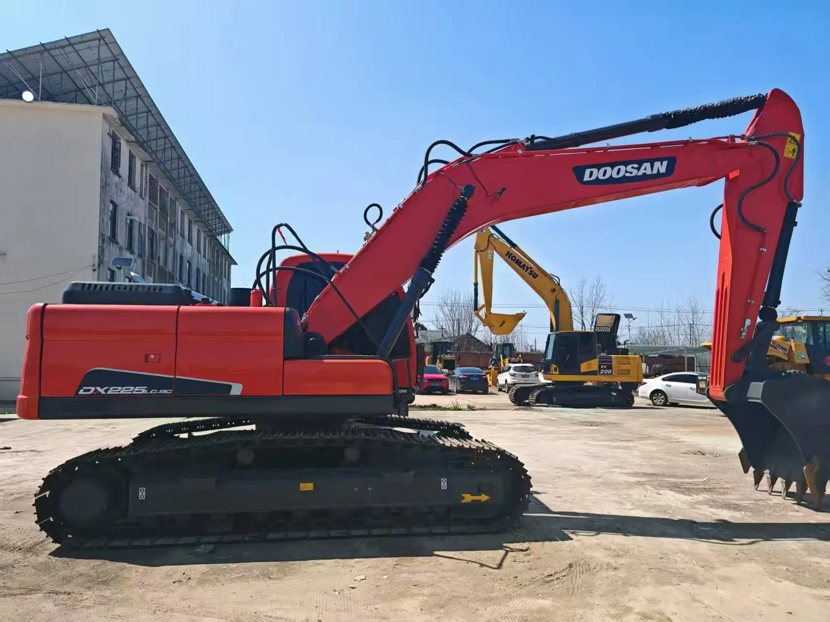 used-doosan-dx225-excavator-travel-motor-core-components-included