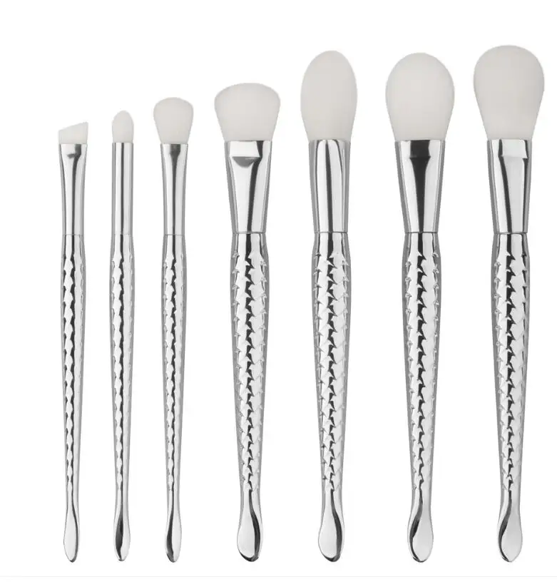 CYSHMILY 7pc Mermaids Shaped Silver Plastic Handle Professional Makeup Brush Set