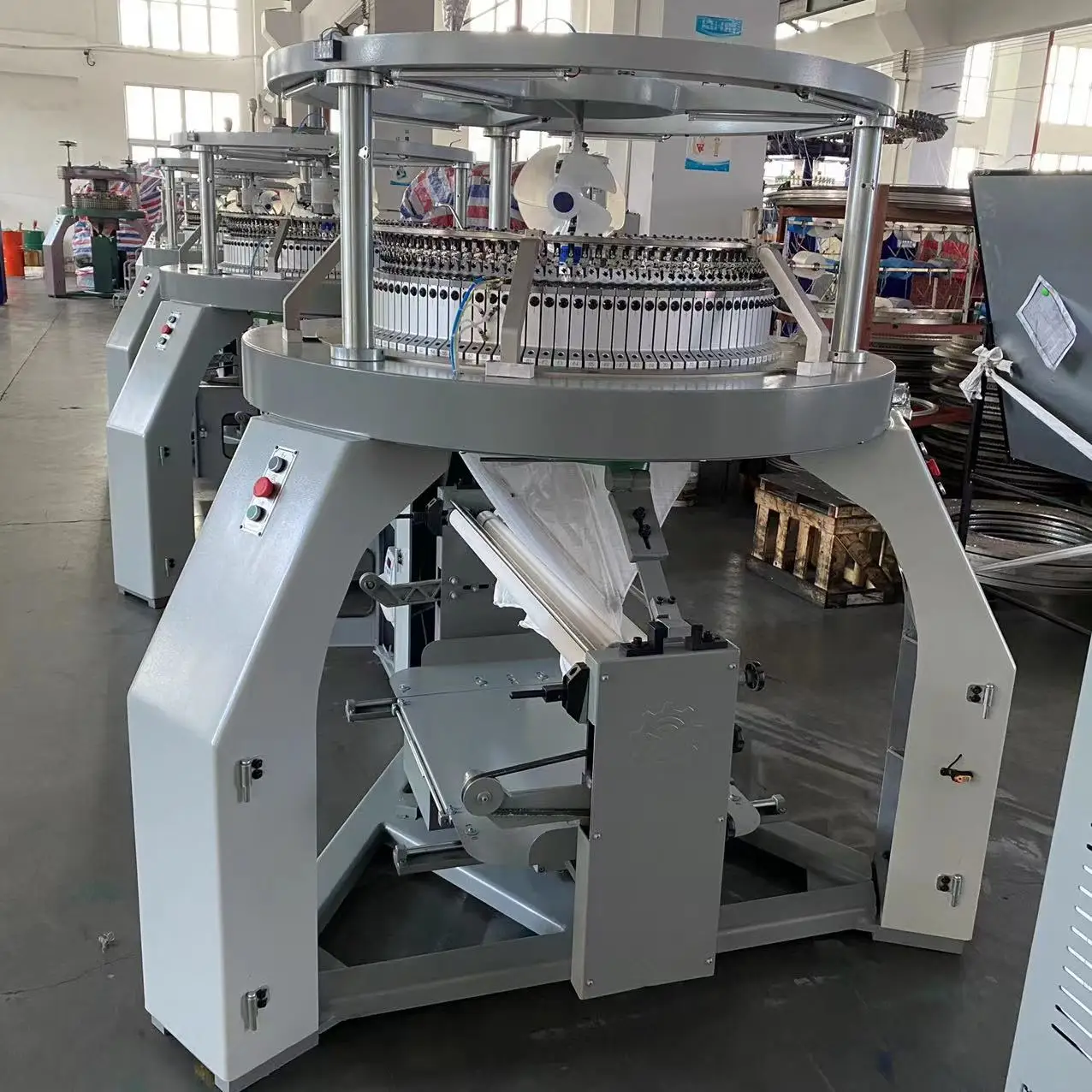 Circular Knitting Machine RELANIT Tubular Type Single Jersey Circular Knitting Machine Tubular Textile Knitting Relanit Mayer