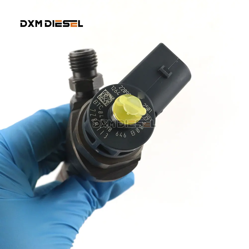 Original New 0445110646 Common Rail Fuel Injector 0 445 110 646 For Diesel Fuel Engine manufacture