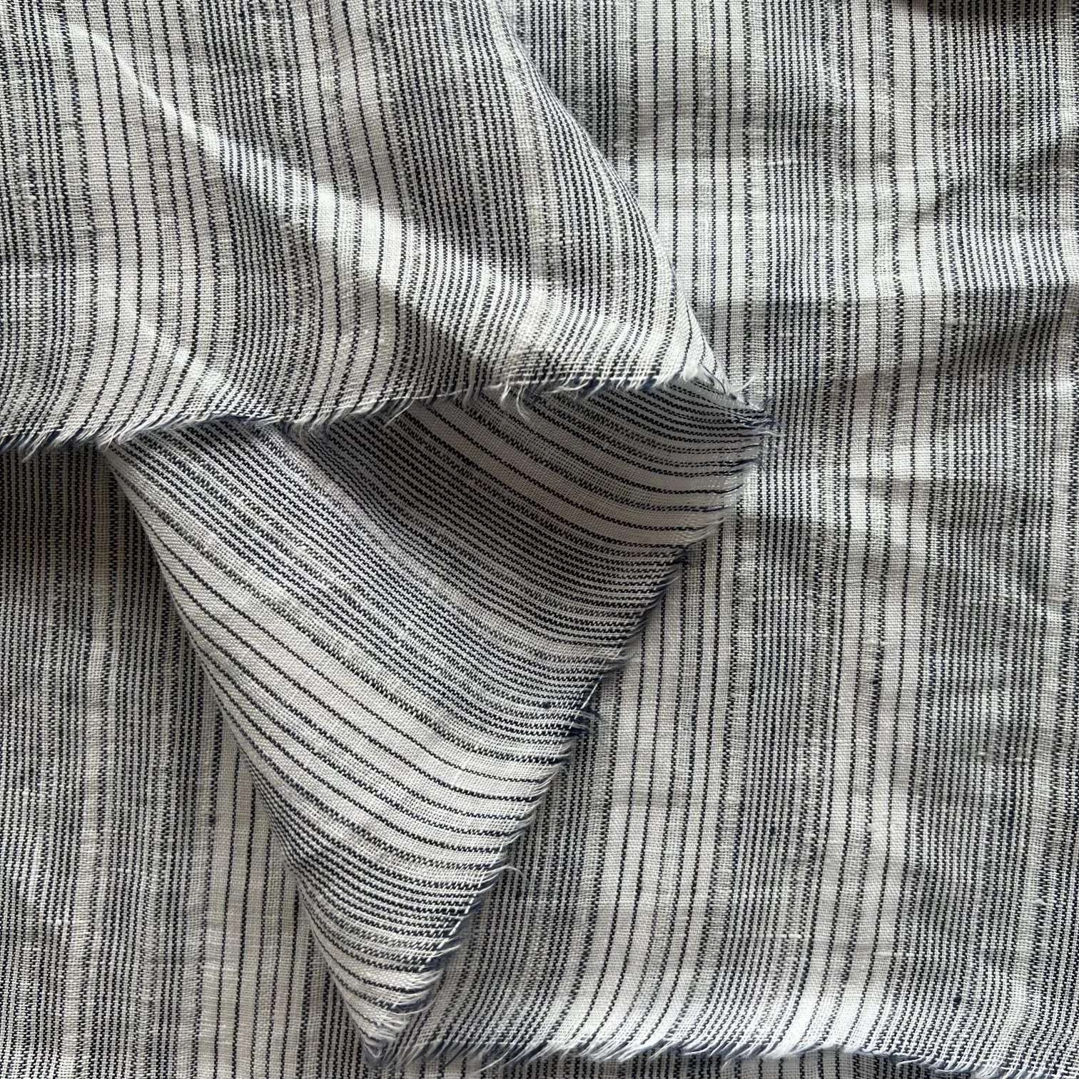 Низкая цена оптовая продажа не эластичная полосатая льняная пряжа для дивана окрашенная печатная 100 смесь одежды