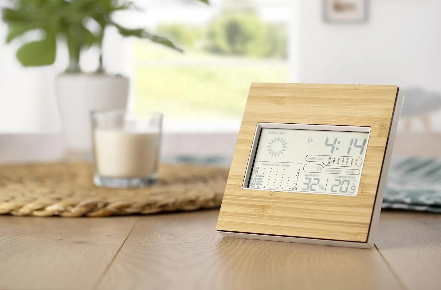Promotional Bamboo Weather Station Eco-friendly Multi-functional LCD Digital Calendar Alarm Clock
