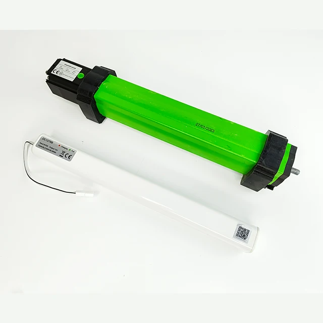 Electric Venetian Blinds Wood-Paneled Paulownia with Built-In Motor for Skylights Horizontal Pattern for Everyday Use