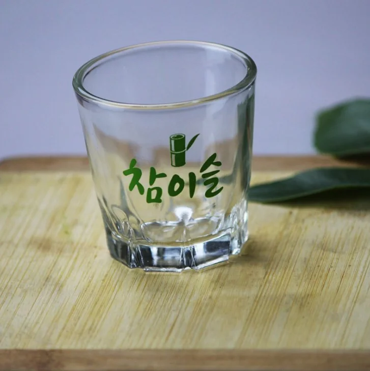 1 Piece 50ml Vintage Embossed Goblet Pressed Small Clear Cheap Wholesale  Shot Glass Cups For Wine Spirit Soju Alcohol Champagne