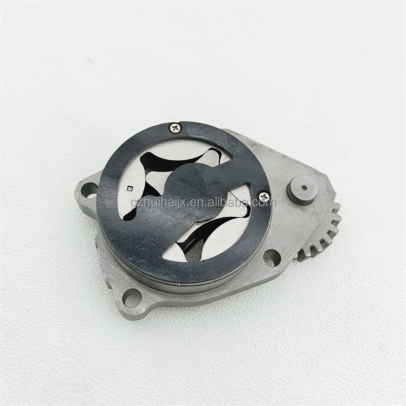 1111¥ High-quality Excavator Oil Pump 6731-51-1111 for 6D102