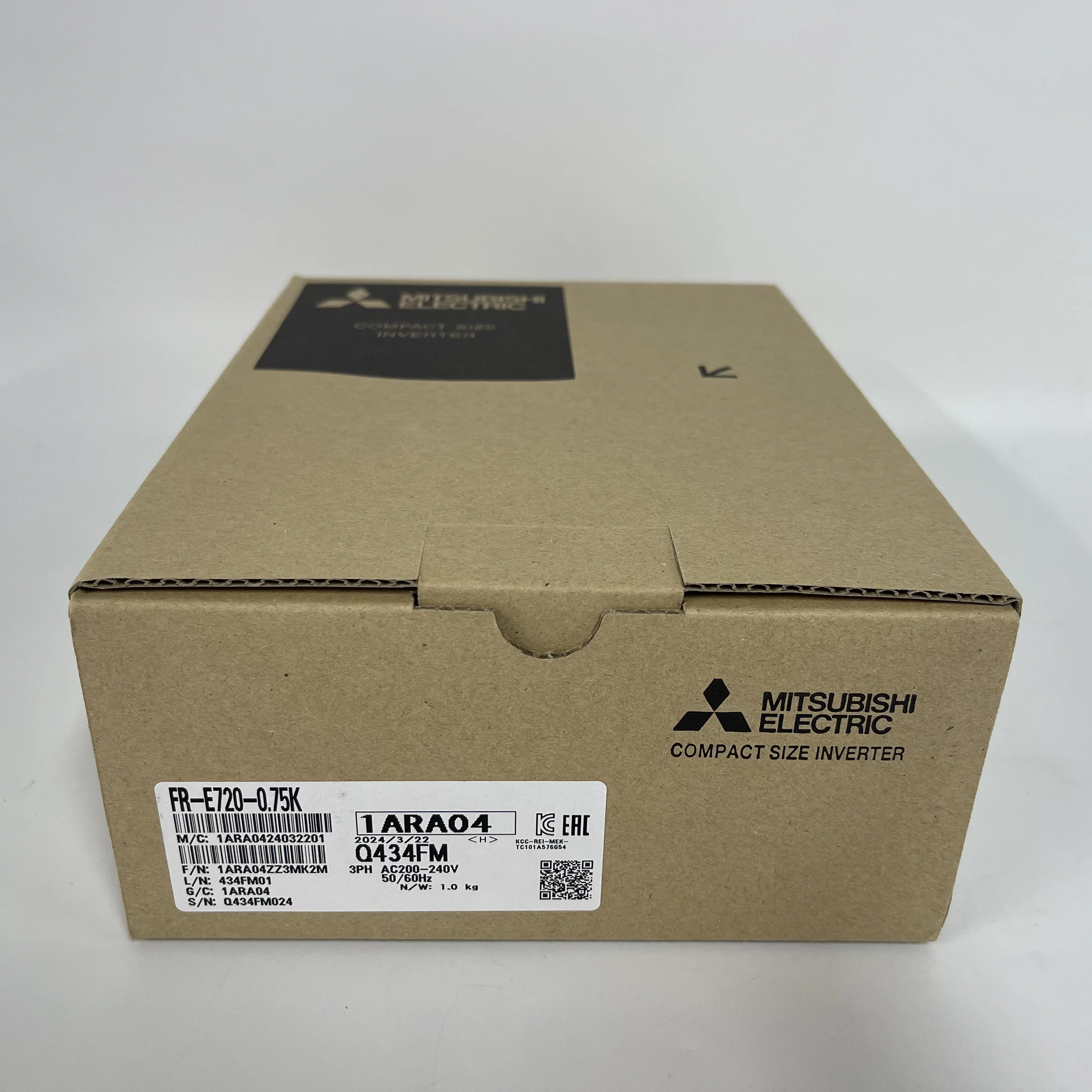 MITSUBISHI Compact Size Inverter FR-E720-0.75K