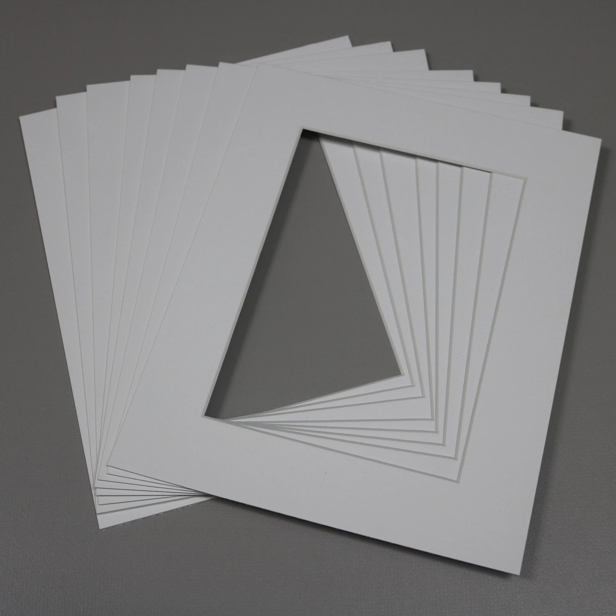 Wholesale 1.4mm thickness supper white core  cardboard white cardboard paper