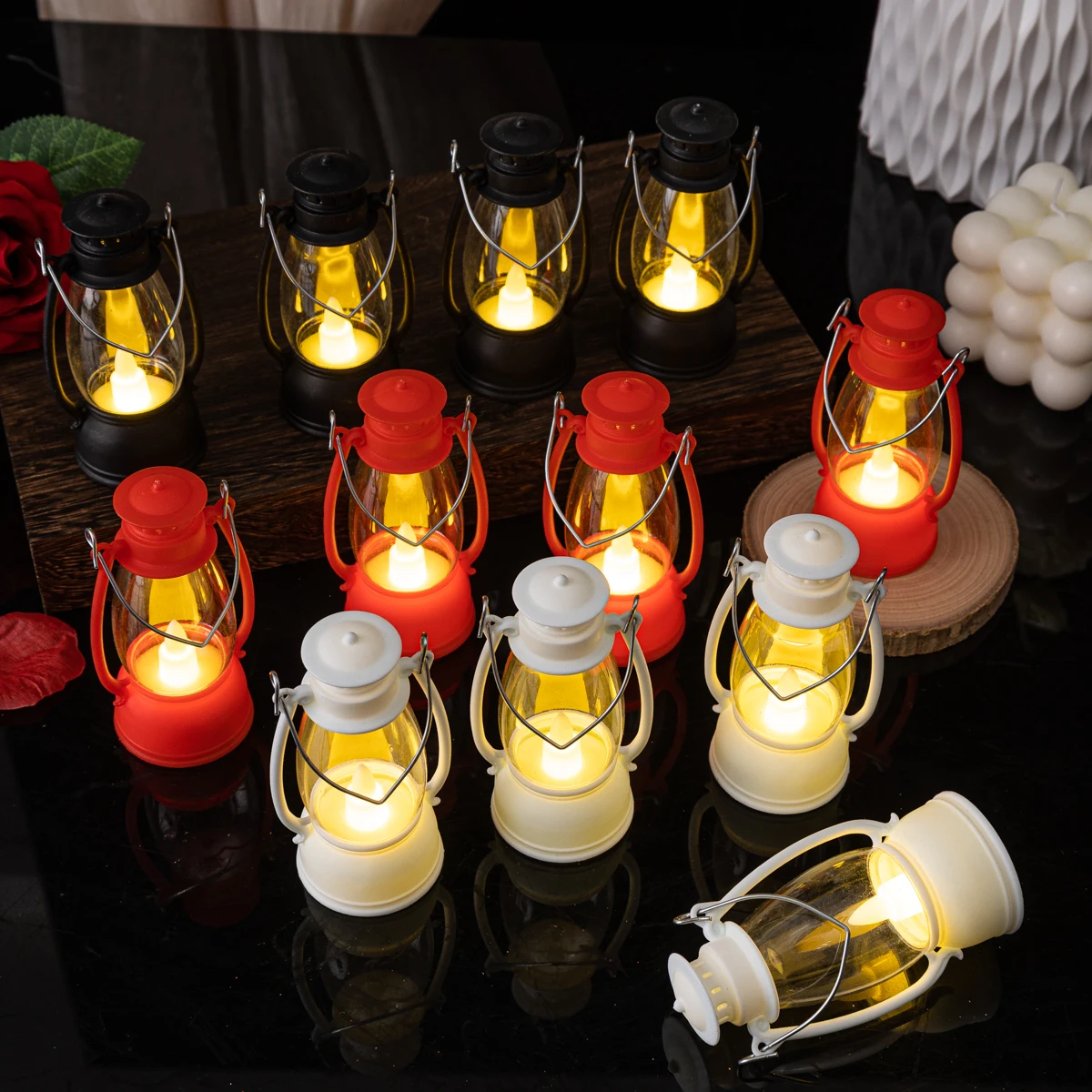 Plastic Mini Lantern Retro Style LED Warm Light Flameless Small Light Home Party Camping Festival Decoration Ornament LED Candle