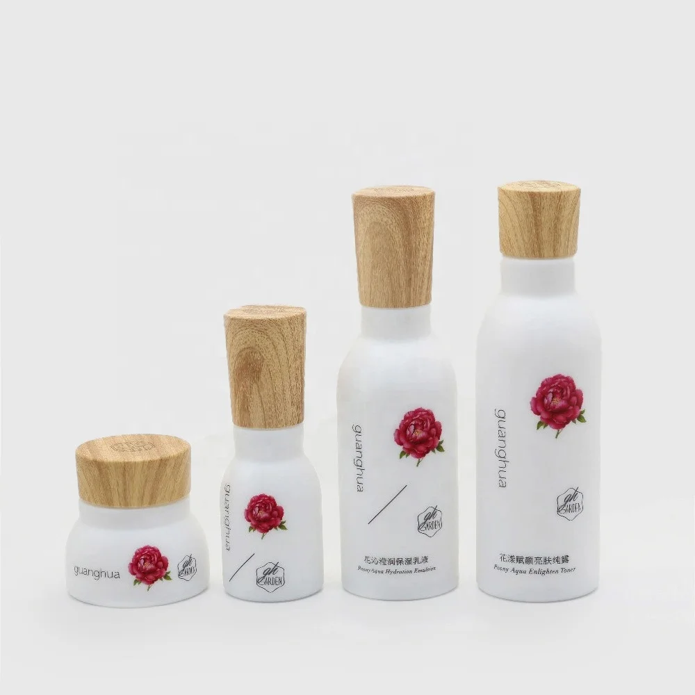 Популярная роскошная упаковка для косметики и ухода за кожей предложенная производителем стеклянных бутылок