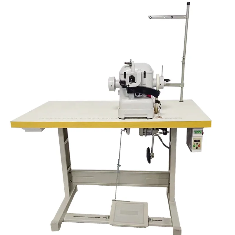 FUR SEWING MACHINE LEATHER MACHINE (MEDIUM and HEAVY FUR)