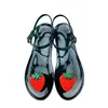 Semelle vert foncé fraise