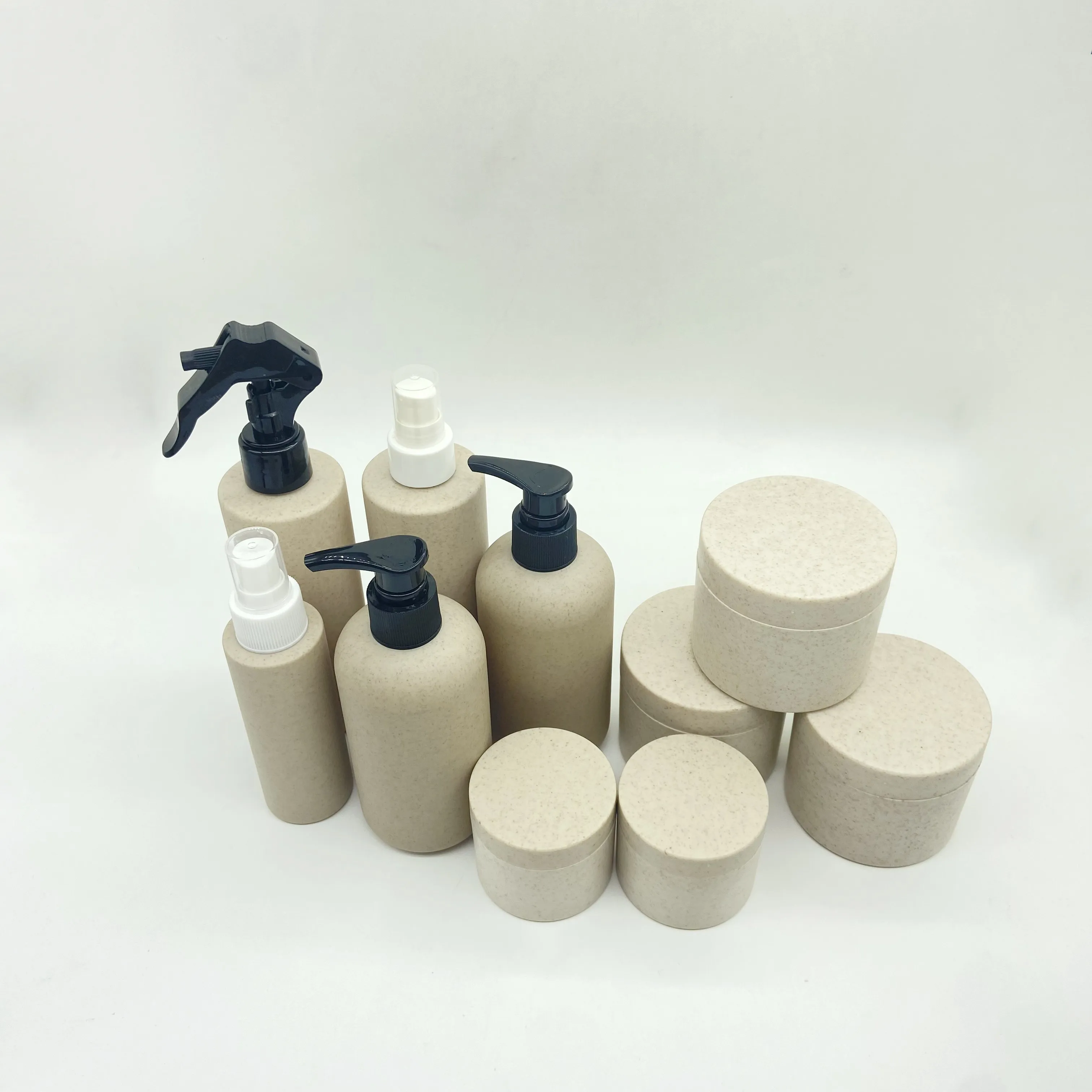Eco Friendly Degradable Biodegrade Material Sugar Cane Wheat Straw Cosmetic Bottle