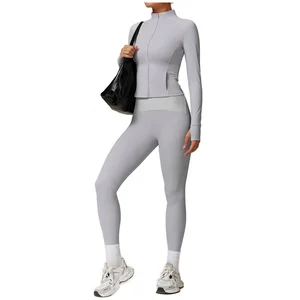 Women's Seamless Yoga Set Long Sleeve Top and Leggings Workout Outfit