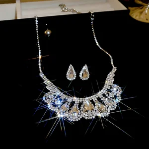 Wedding Designer Inspired Jewelry Sets Shiny Diamond Teardrop Pendant Necklaces Earrings Fancy Jewellery for Ladies Women Bridal
