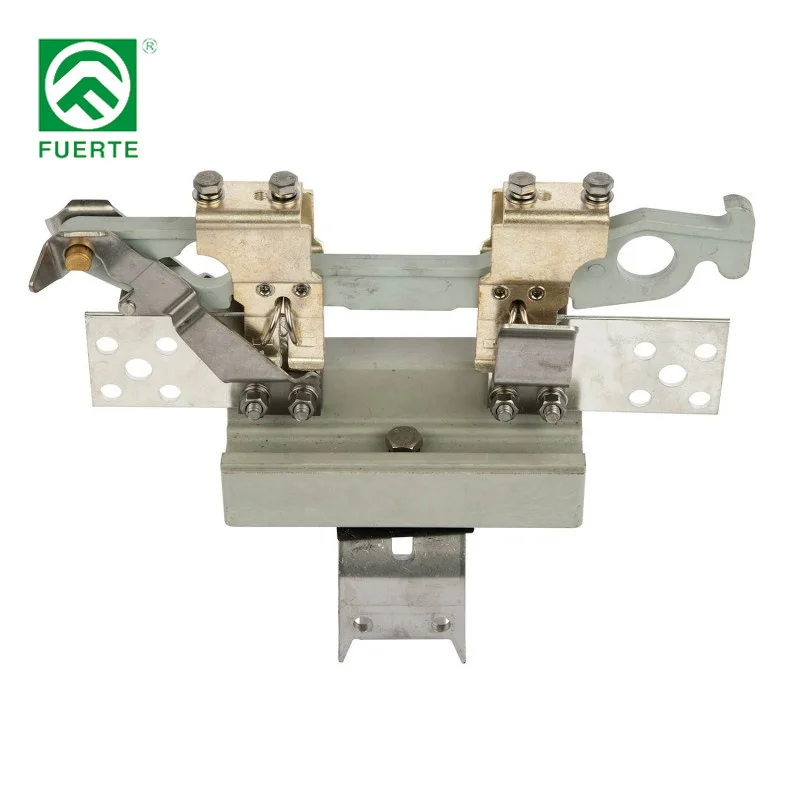 Three Phase Rocking Isolator Standard 11kv 33kv Gang Operated